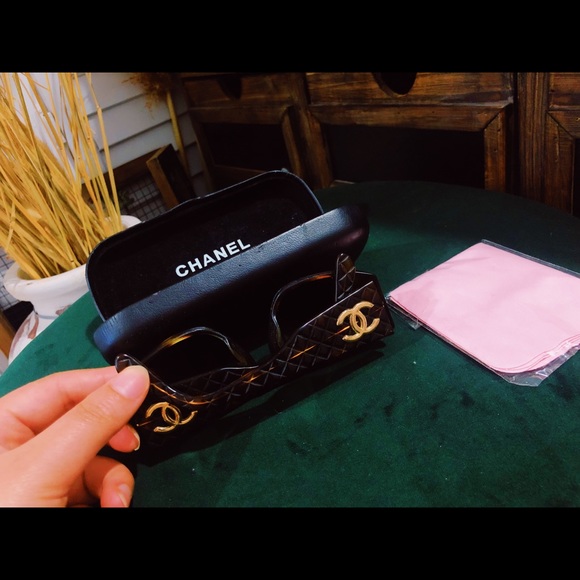 Chanel sunglasses
